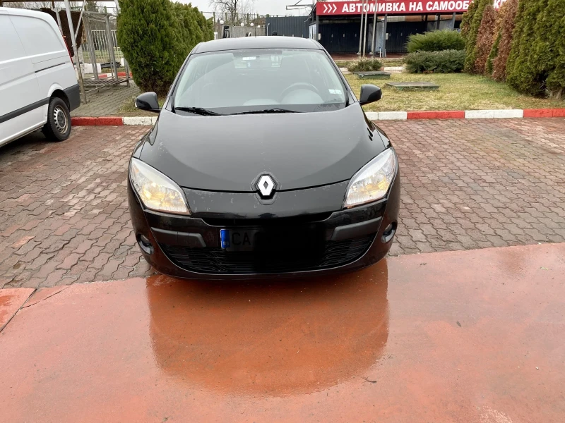 Renault Megane, снимка 1 - Автомобили и джипове - 48729429