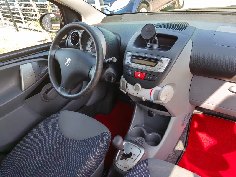 Peugeot 107 1.0i.    70ps, снимка 13 - Автомобили и джипове - 50707982