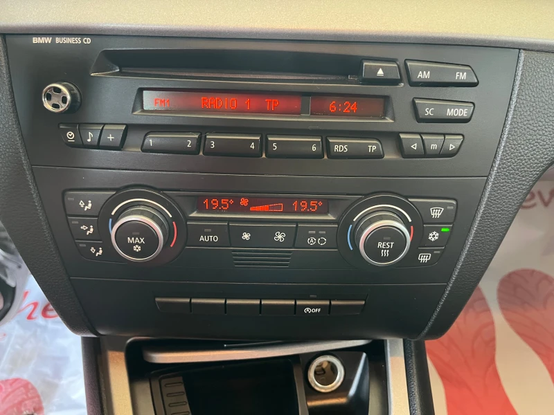 BMW 118 D Face, снимка 10 - Автомобили и джипове - 50983380