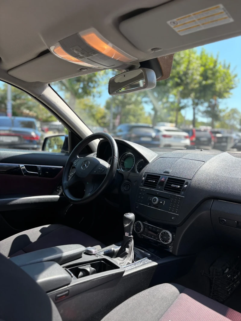 Mercedes-Benz C 200 НОВ ВНОС / AMG LINE / НАВИ / ТОП СЪСТОЯНИЕ, снимка 8 - Автомобили и джипове - 51543676