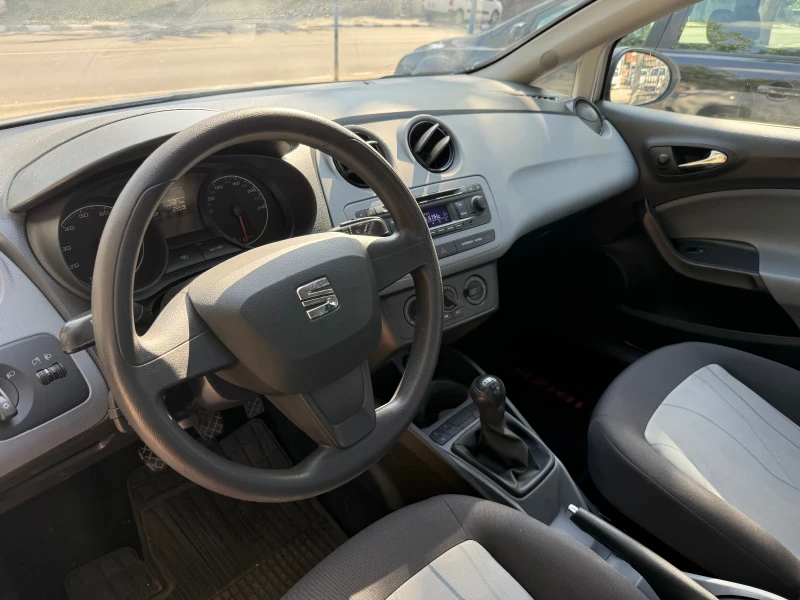 Seat Ibiza 1.2 BENZIN AUSTRIA, снимка 9 - Автомобили и джипове - 51582675