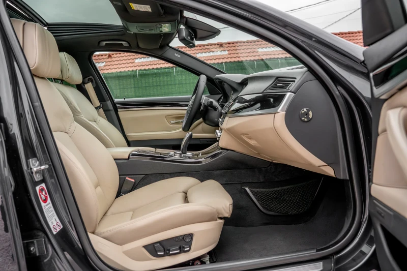 BMW 530 M PERFORMANCE , снимка 9 - Автомобили и джипове - 52150215