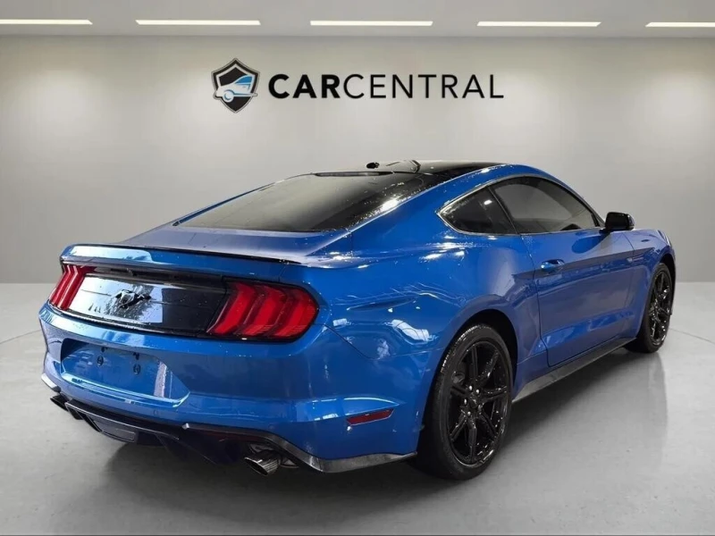 Ford Mustang  РЪЧКА * * ОБДУХВАНЕ * * CARFAX * * АВТО КРЕДИТ * , снимка 5 - Автомобили и джипове - 52721542