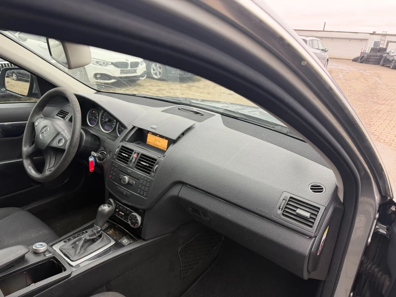 Mercedes-Benz C 200 CDI AVTOMAT/NAVI EURO 4, снимка 10 - Автомобили и джипове - 53510674