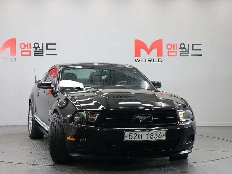Ford Mustang 3.7 V6, снимка 2 - Автомобили и джипове - 53900316