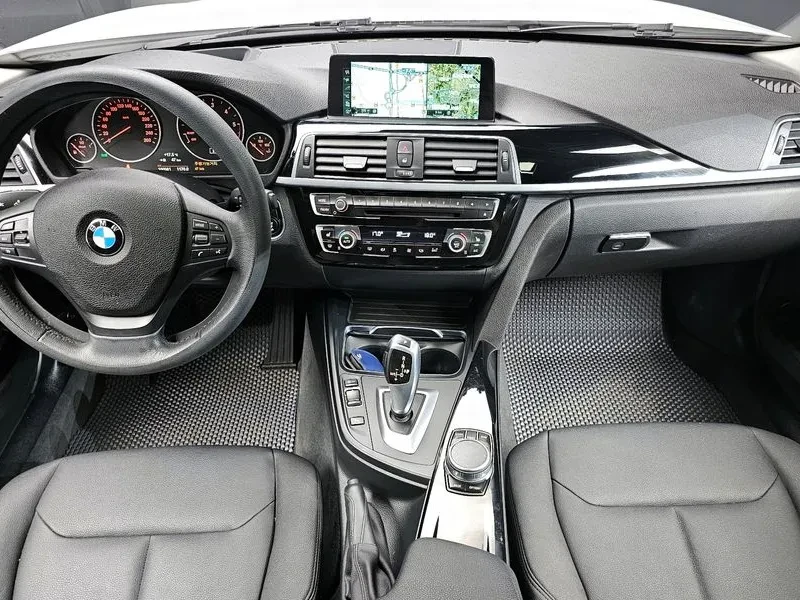BMW 320 d, снимка 7 - Автомобили и джипове - 54592561