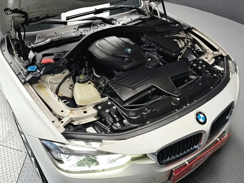 BMW 320 d, снимка 6 - Автомобили и джипове - 54592561