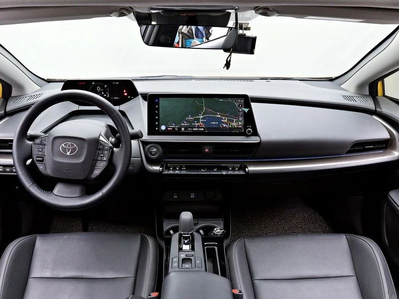 Toyota Prius 2.0 XLE| 196к.с.| ВКЛ.ТЕХНОТЕСТ, снимка 8 - Автомобили и джипове - 55622239