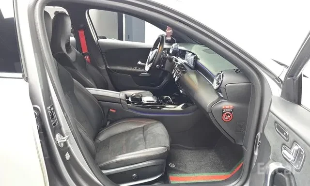 Mercedes-Benz A45 AMG 4MATIC+ * ПАНОРАМА * HEAD UP * , снимка 10 - Автомобили и джипове - 55892421