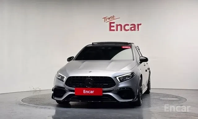 Mercedes-Benz A45 AMG 4MATIC+ * ПАНОРАМА * HEAD UP * , снимка 2 - Автомобили и джипове - 55892421