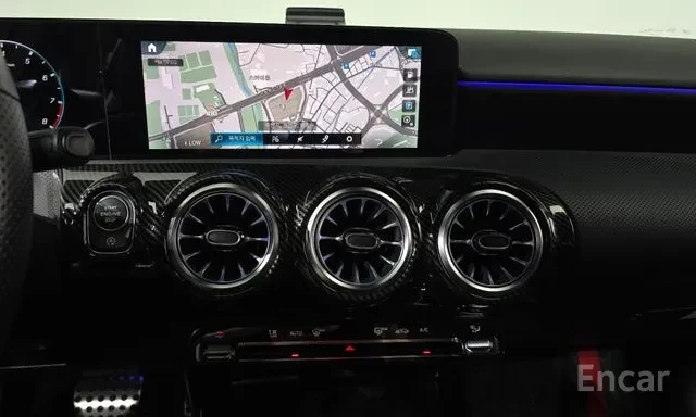 Mercedes-Benz A45 AMG 4MATIC+ * ПАНОРАМА * HEAD UP * , снимка 9 - Автомобили и джипове - 55892421