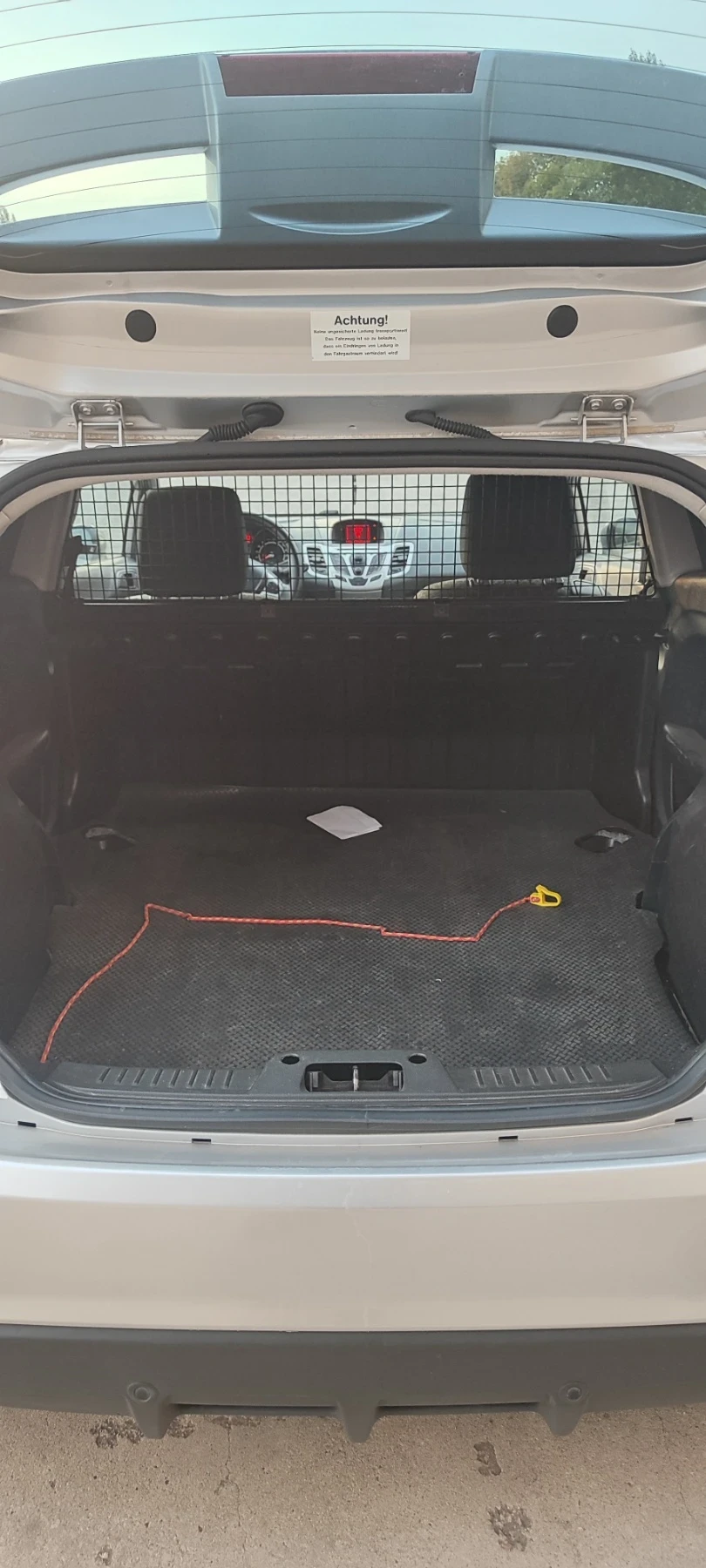 Ford Fiesta 1.6 TDCI-Товарен - изображение 9