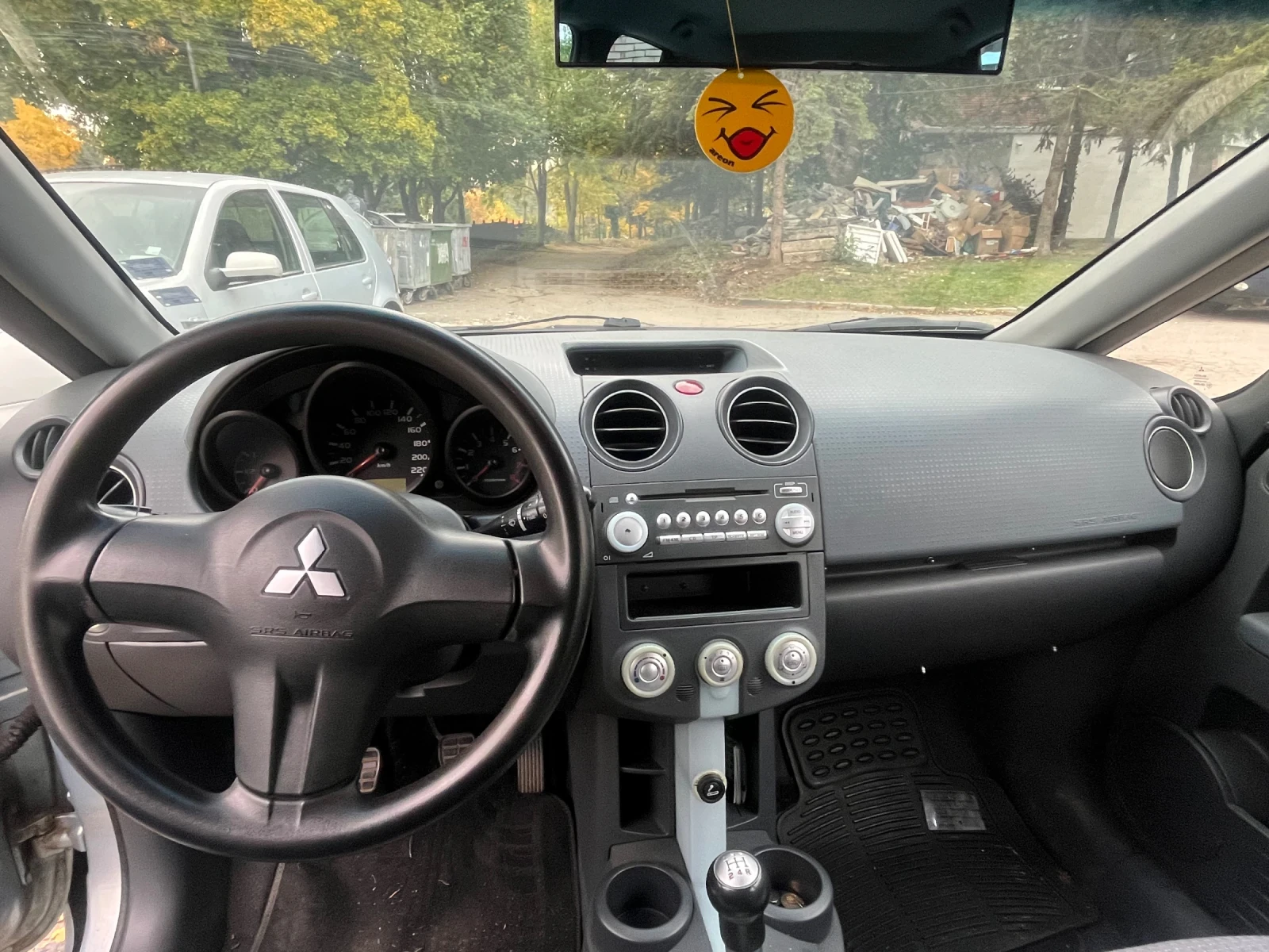 Mitsubishi Colt 1.3i 16V - изображение 9