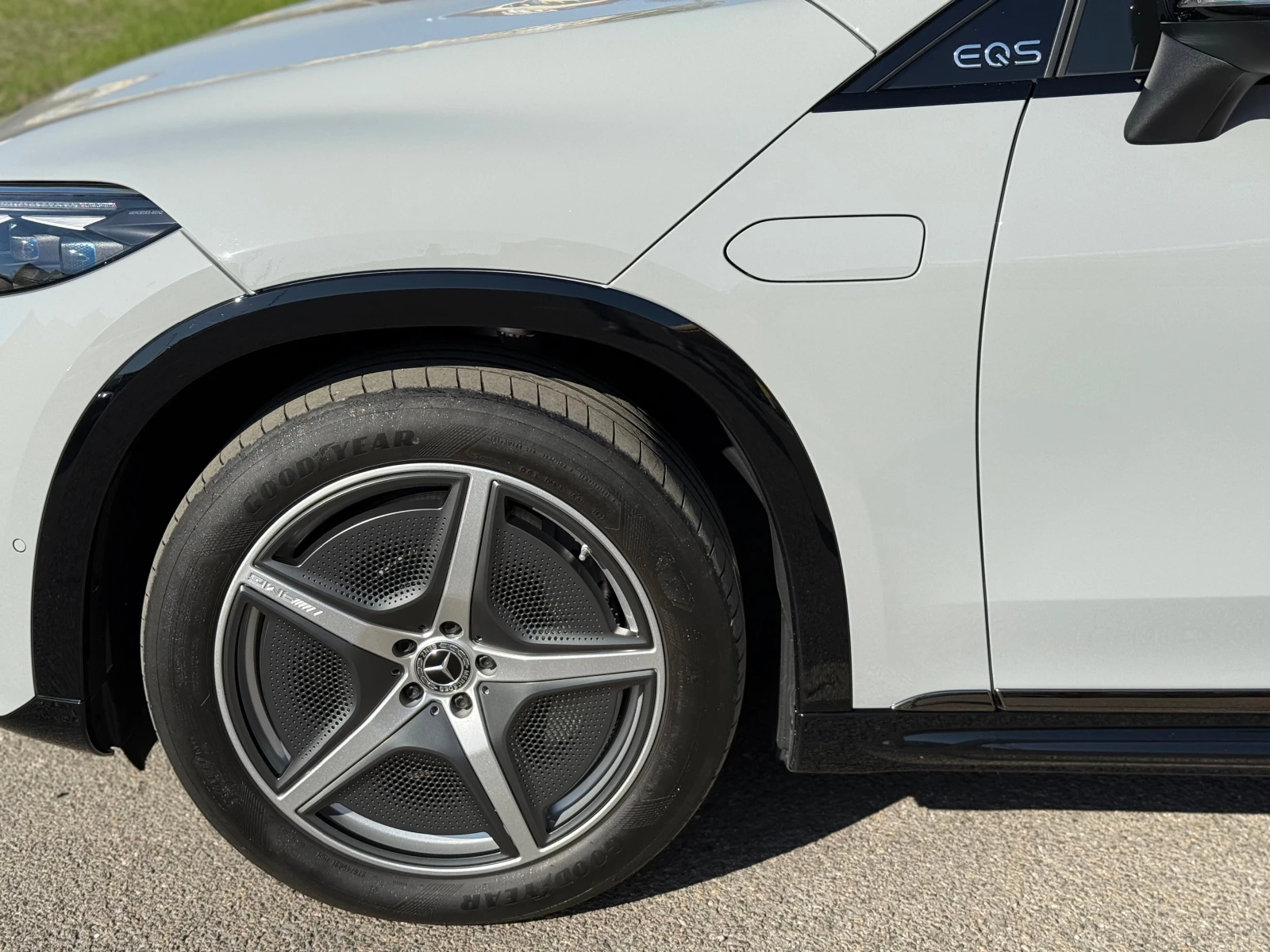 Mercedes-Benz EQS SUV AMG 450 4MATIC HYPERSCREEN   05.28. | Mobile.bg   8