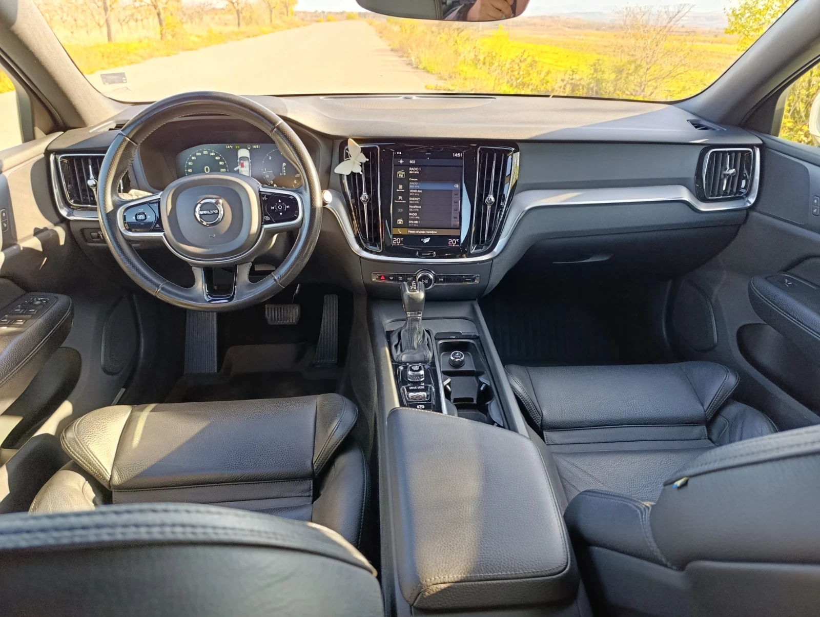 Volvo V60 D4 - изображение 4