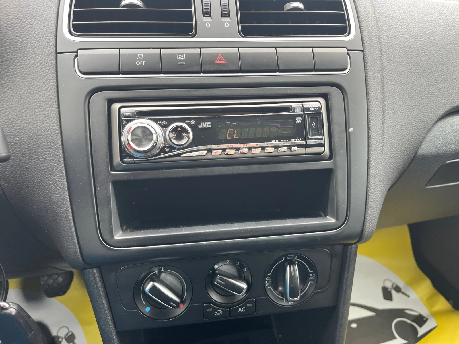 VW Polo 1.2tdi | Mobile.bg � ����������� 12