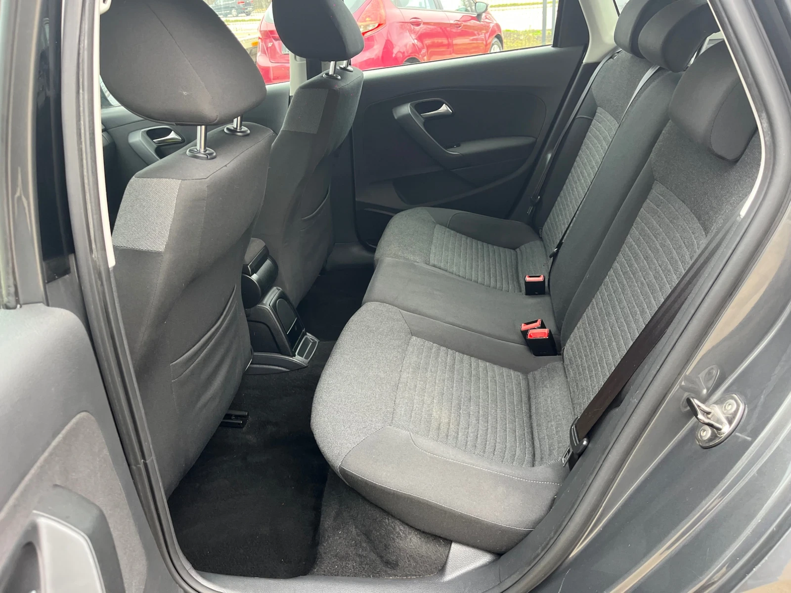 VW Polo 1.2tdi - изображение 9