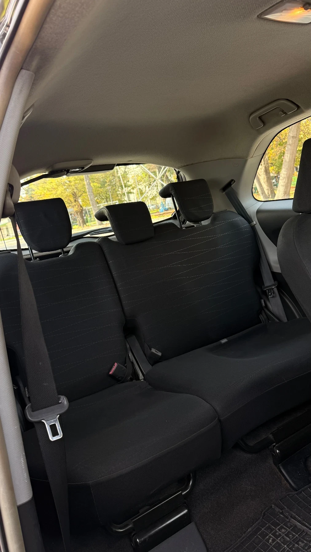 Toyota Yaris  - изображение 10