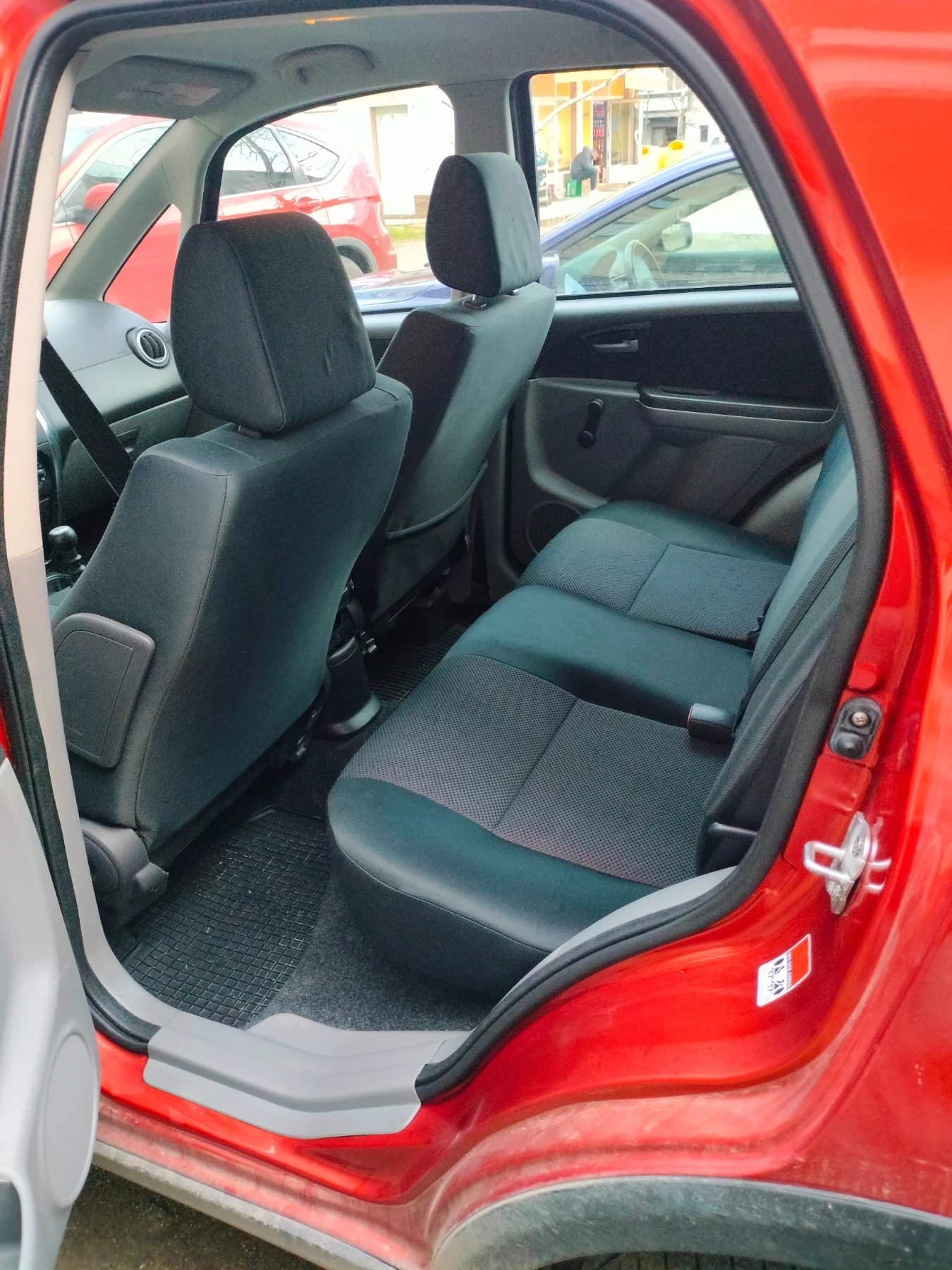 Suzuki SX4 | Mobile.bg � ����������� 4