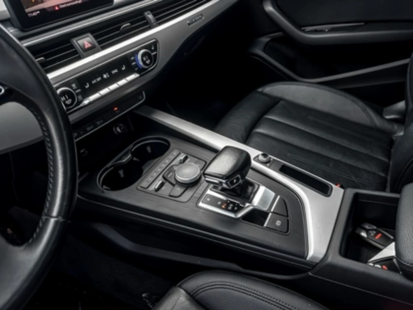 Audi A5 Цена до България/сервизна история/лизинг/ - изображение 10