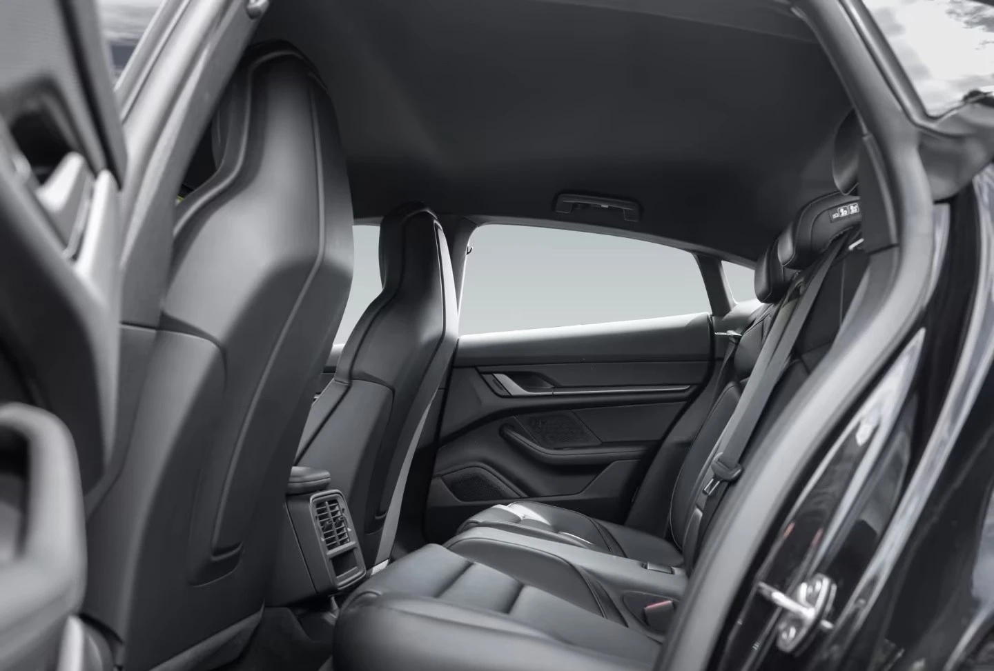 Porsche Taycan 4S PERFORMANCE LED CAMERA  | Mobile.bg � ����������� 14