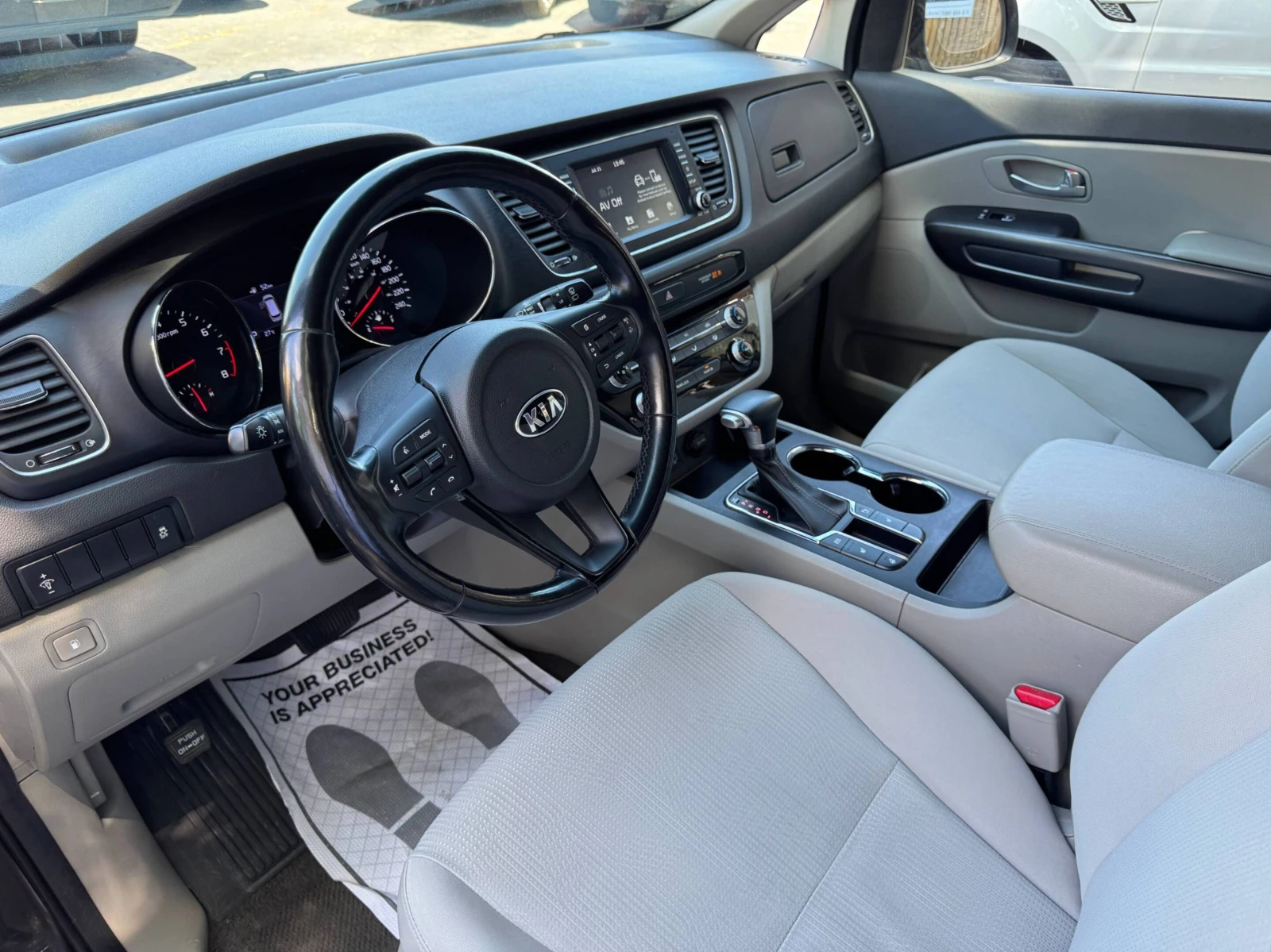 Kia Sedona | Mobile.bg � ����������� 6
