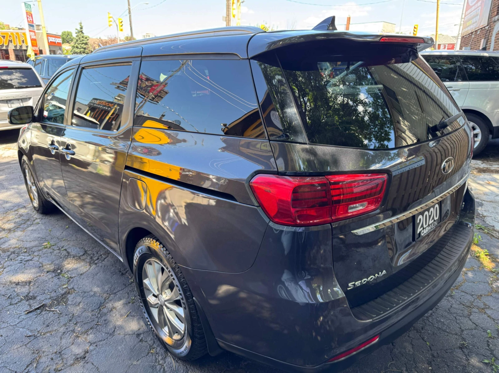 Kia Sedona | Mobile.bg � ����������� 5