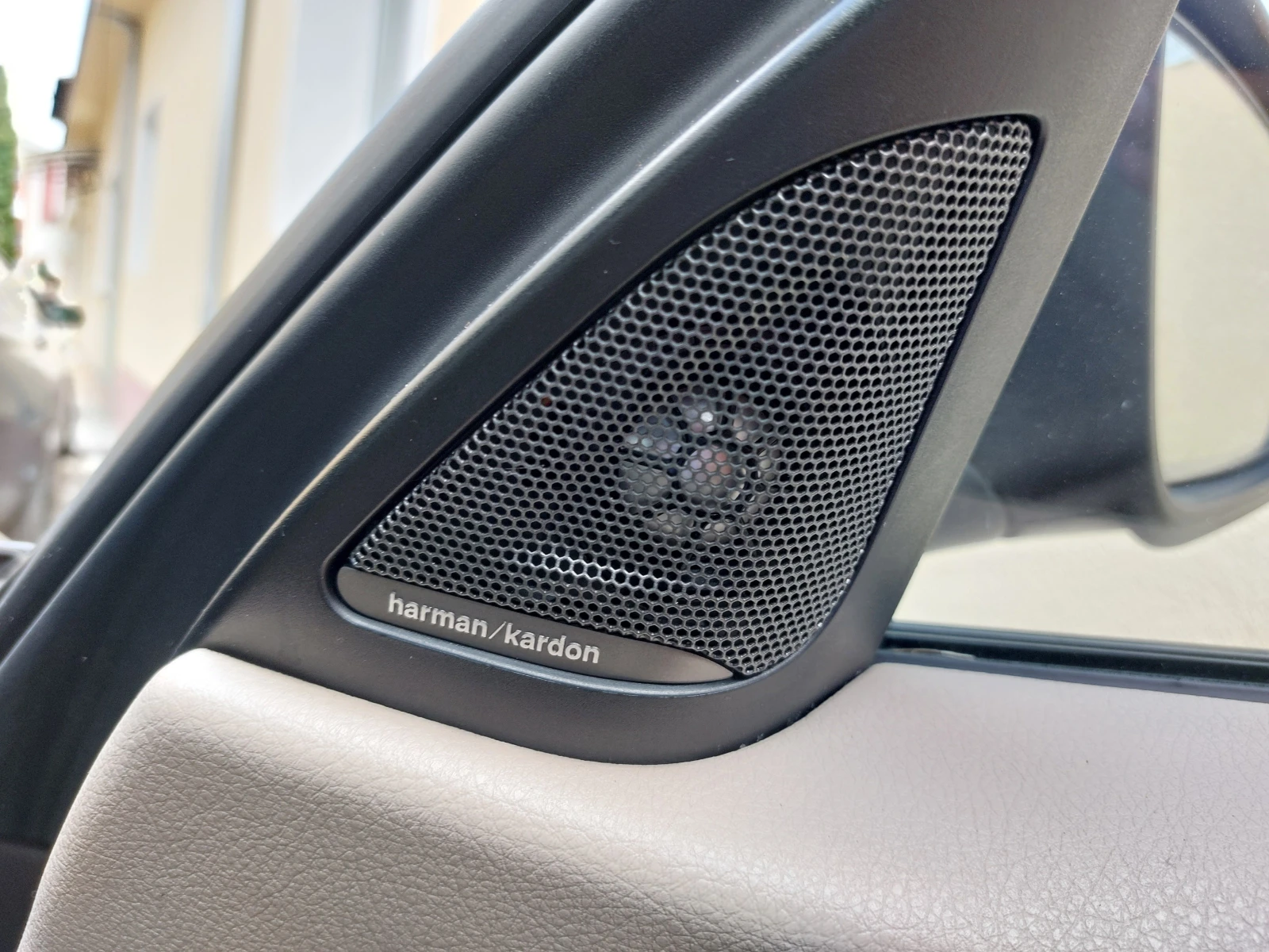 BMW 330 d ЗАДНО ПРЕДАВАНЕ, снимка 16 - Автомобили и джипове - 54286752