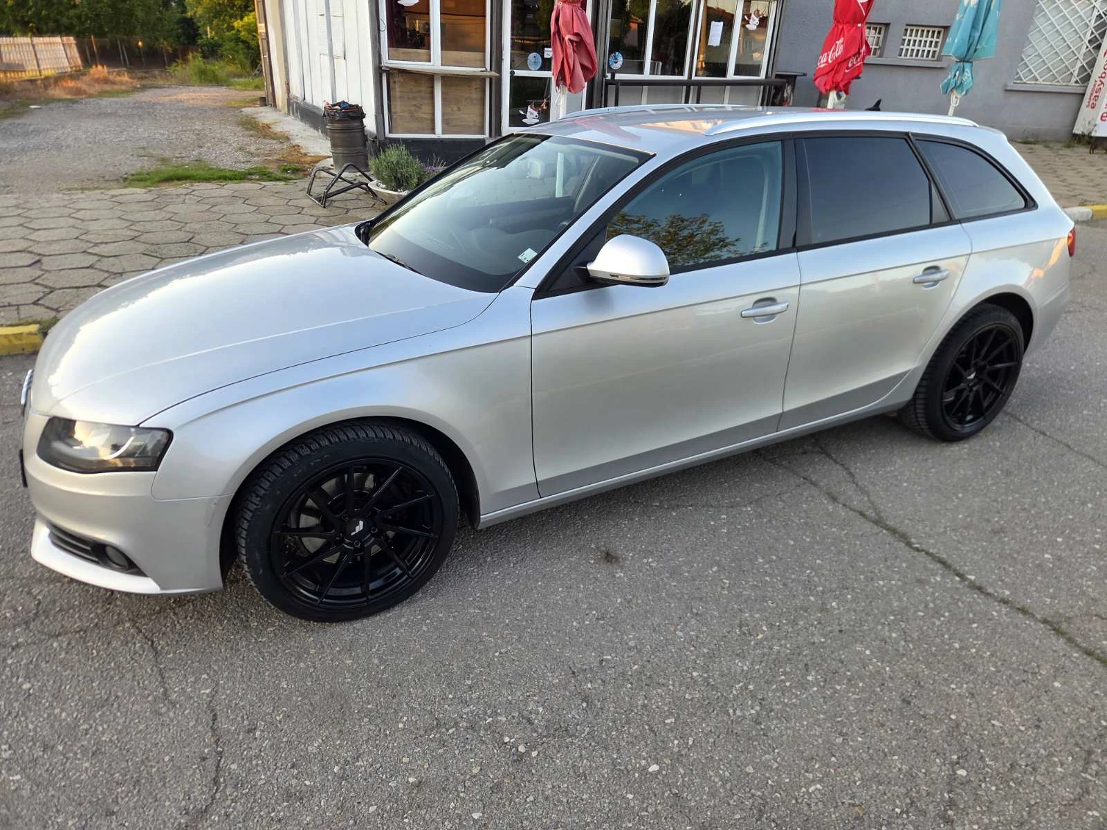 Audi A4 2, 0tdi* ПЕРФЕКТЕН* ОБСЛУЖЕН* , снимка 7 - Автомобили и джипове - 54598535