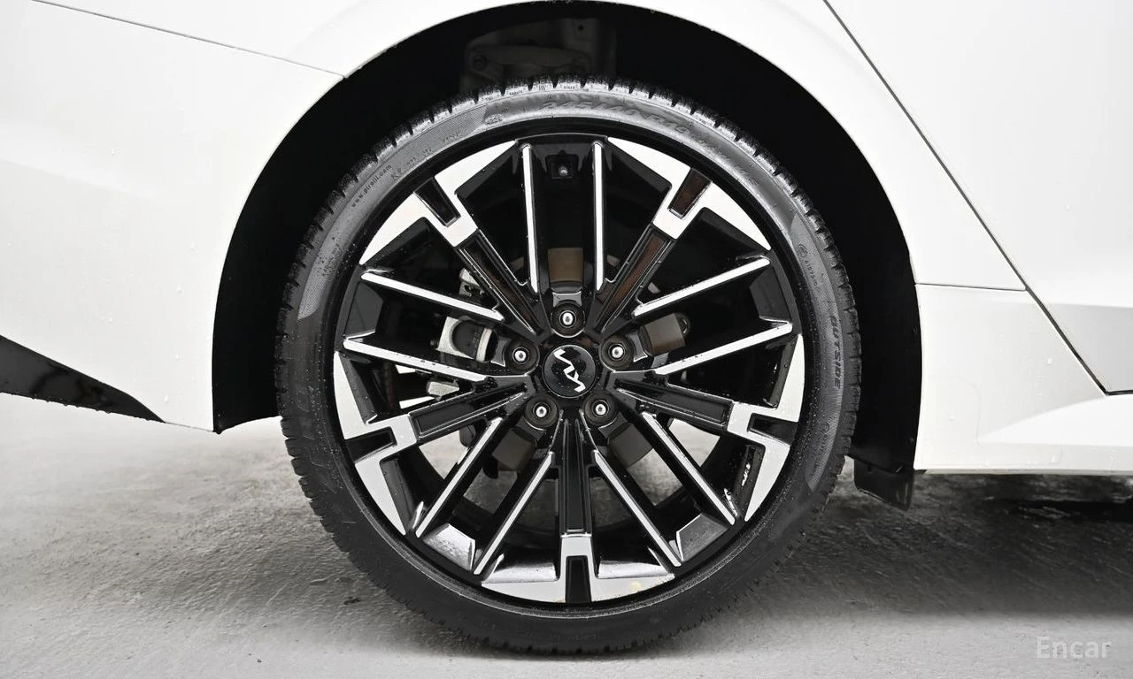 Kia K5 1.6* TURBO* PRESTIGE* ПОДГРЕВ* ОБДУХВАНЕ* КАМЕРА* , снимка 5 - Автомобили и джипове - 54807700