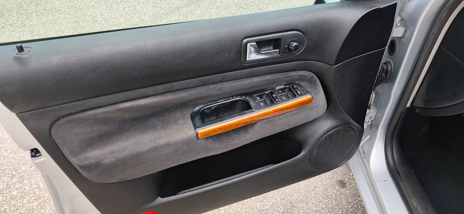 VW Golf 1.9 TDI 90к.с 4х4, снимка 10 - Автомобили и джипове - 54808587