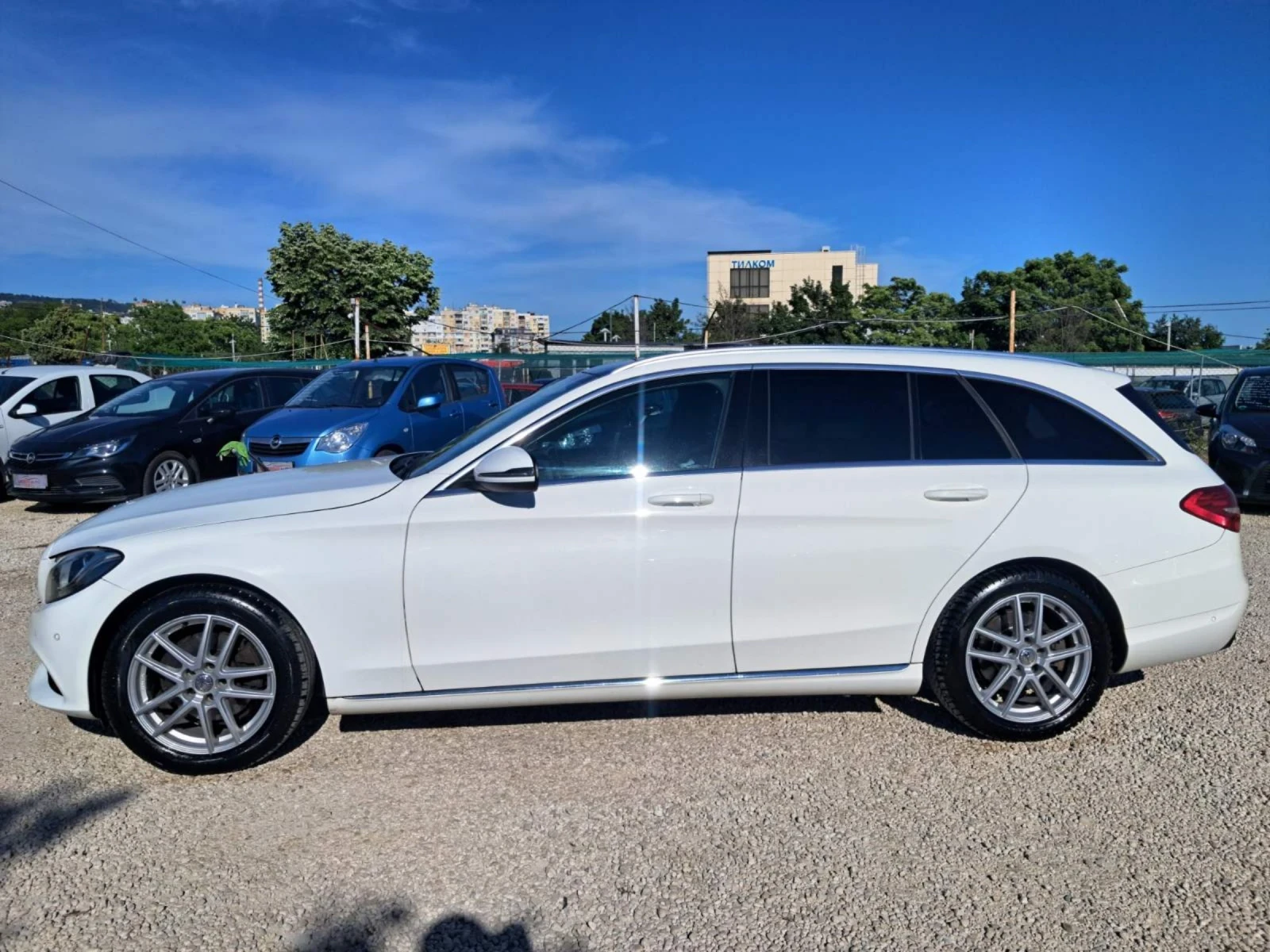 Mercedes-Benz C 220 2.2CDI AVANTGARDE, КАТО НОВА, ПАНОРАМА, НАВИГАЦИЯ, снимка 8 - Автомобили и джипове - 54883347