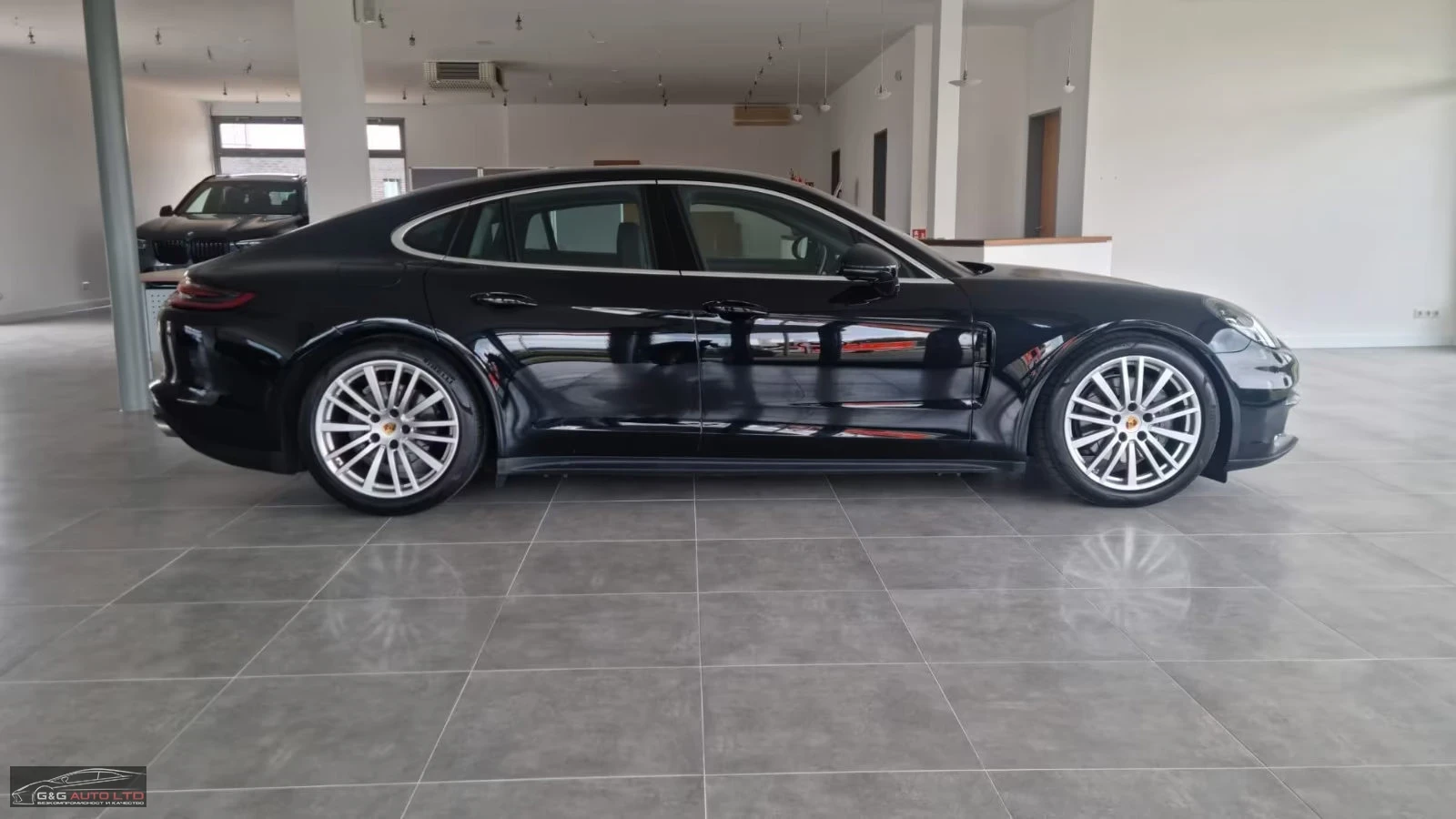 Porsche Panamera 4S/441HP/360/BOSE/CARBON/ACC/AMBI/KLESS/BOSE/557z, снимка 6 - Автомобили и джипове - 55206591