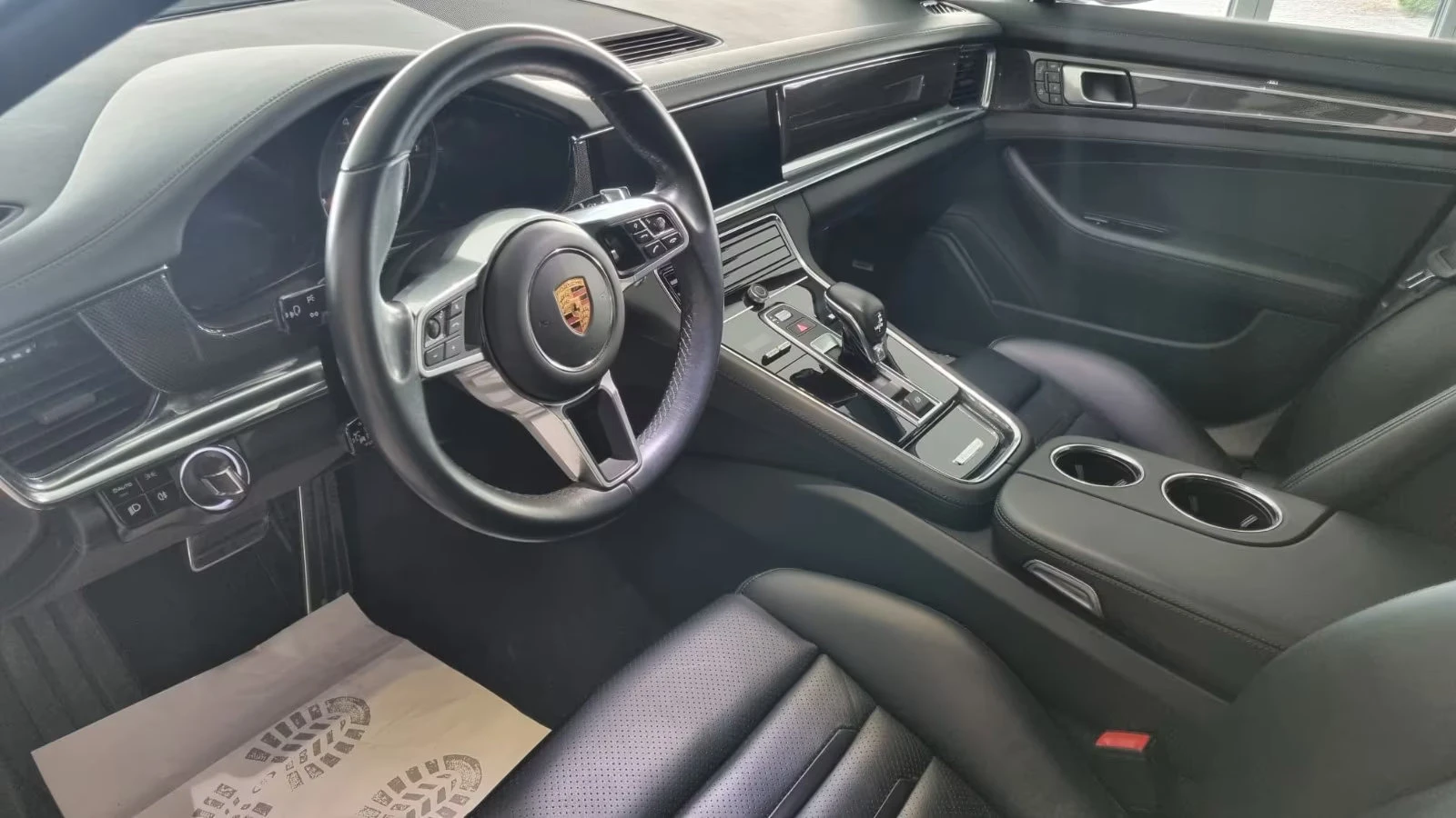 Porsche Panamera 4S/441HP/360/BOSE/CARBON/ACC/AMBI/KLESS/BOSE/557z, снимка 11 - Автомобили и джипове - 55206591