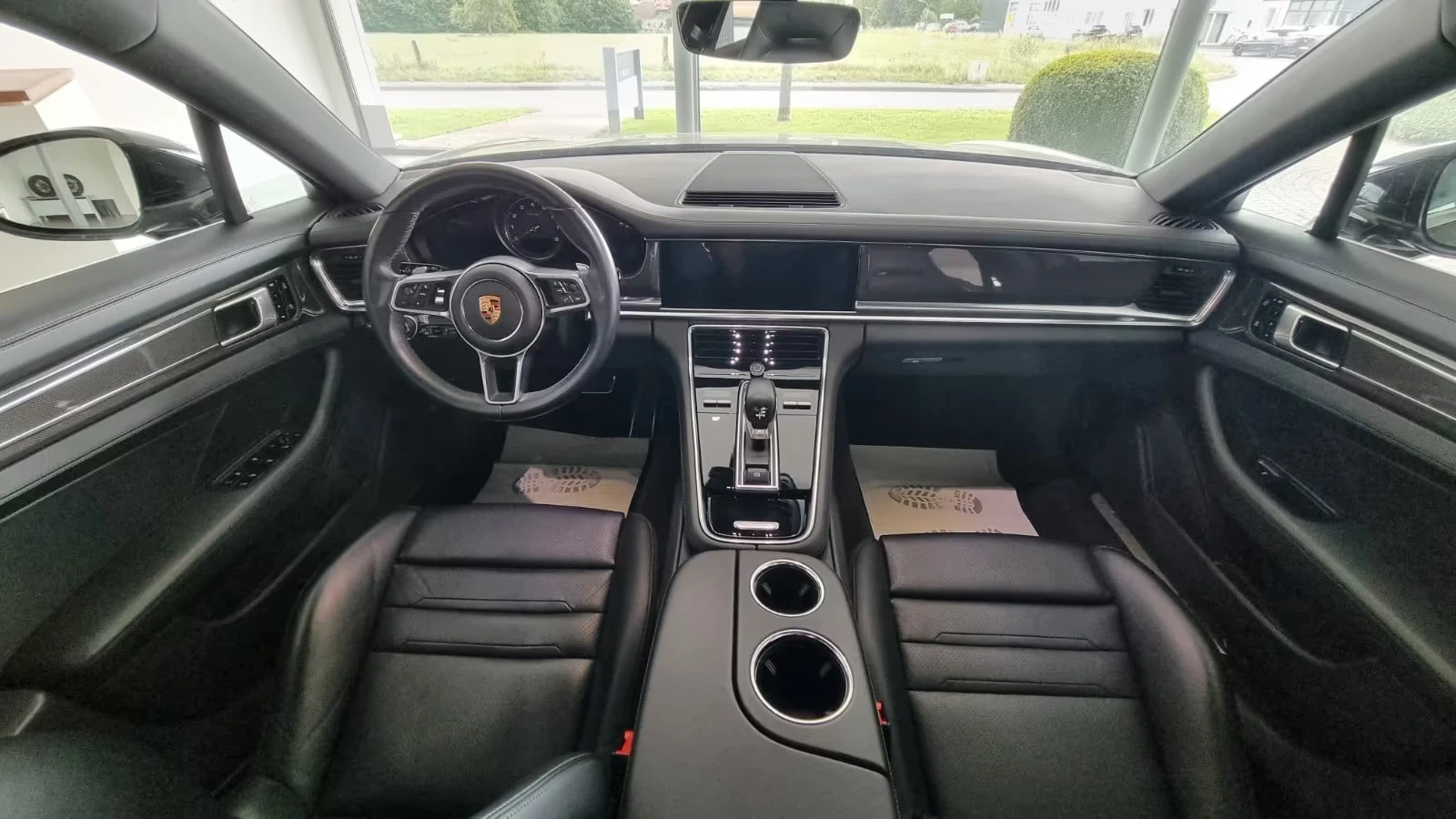Porsche Panamera 4S/441HP/360/BOSE/CARBON/ACC/AMBI/KLESS/BOSE/557z, снимка 10 - Автомобили и джипове - 55206591