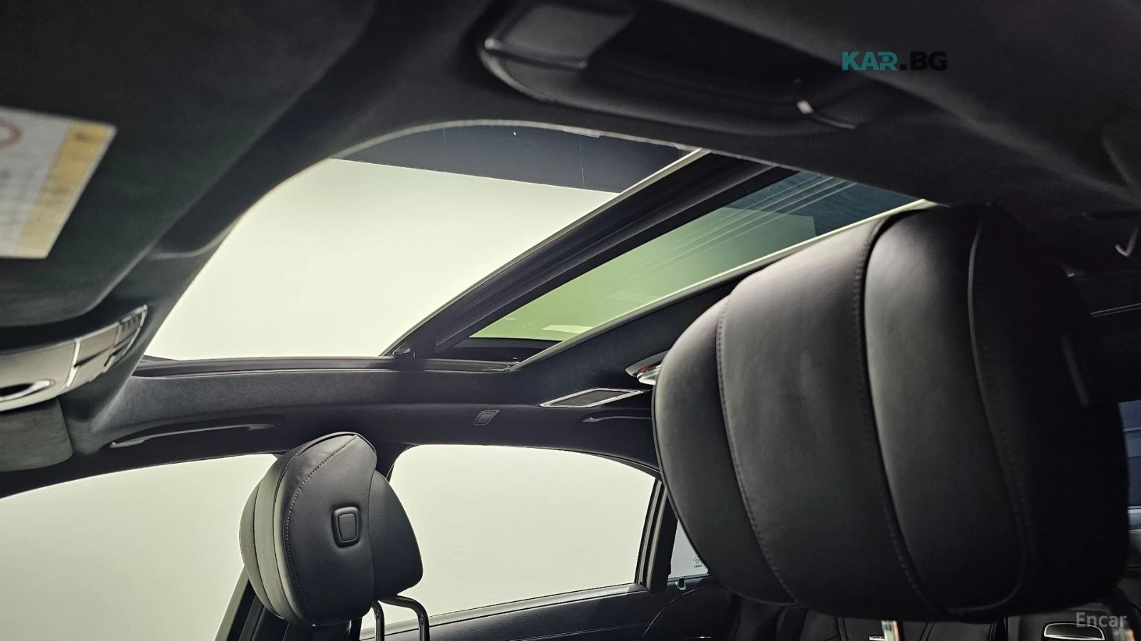 Mercedes-Benz S 63 AMG 4MATIC* HUD* 360* КОЖА* ОБДУХВ* ПАНО, снимка 17 - Автомобили и джипове - 55303858