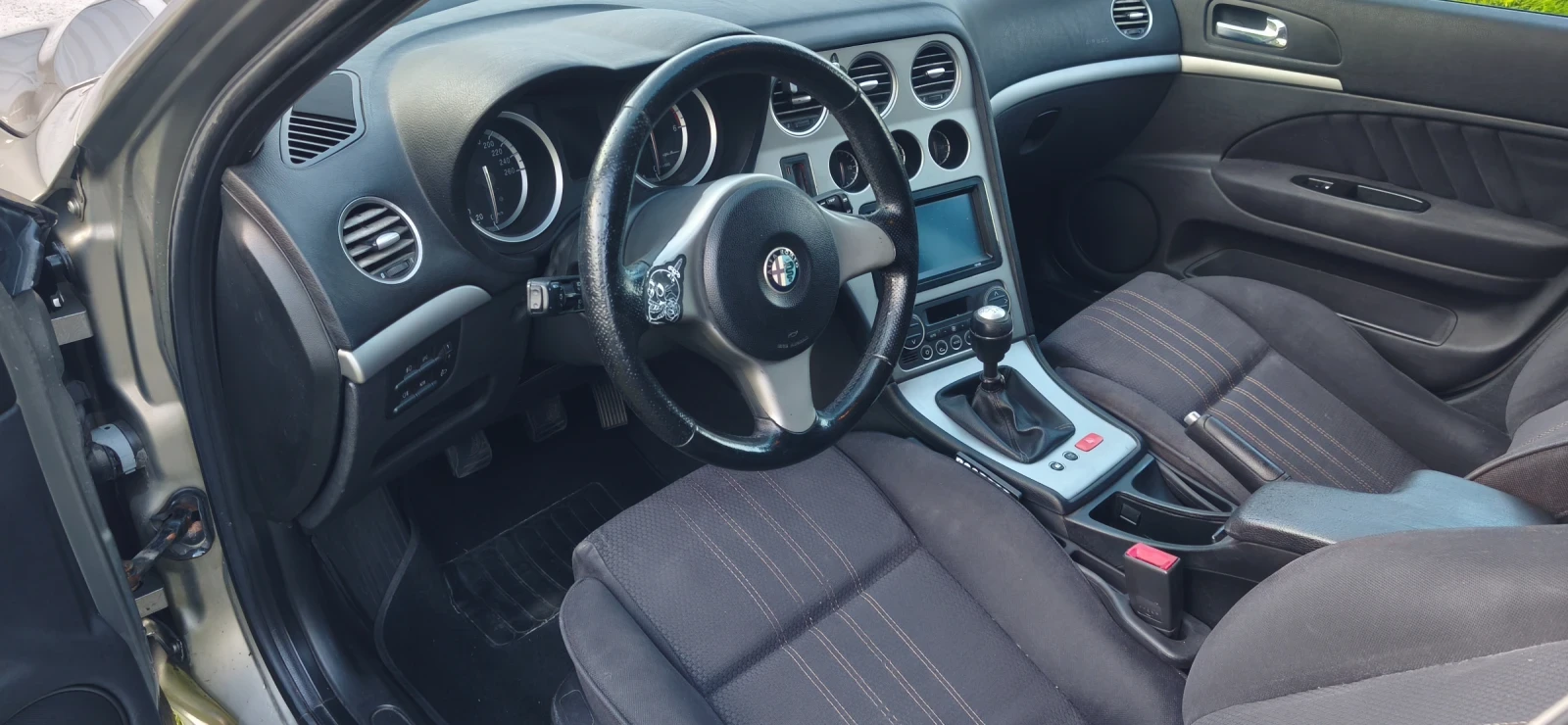 Alfa Romeo 159 sportwagon 1.9 JTDM , снимка 14 - Автомобили и джипове - 55566986