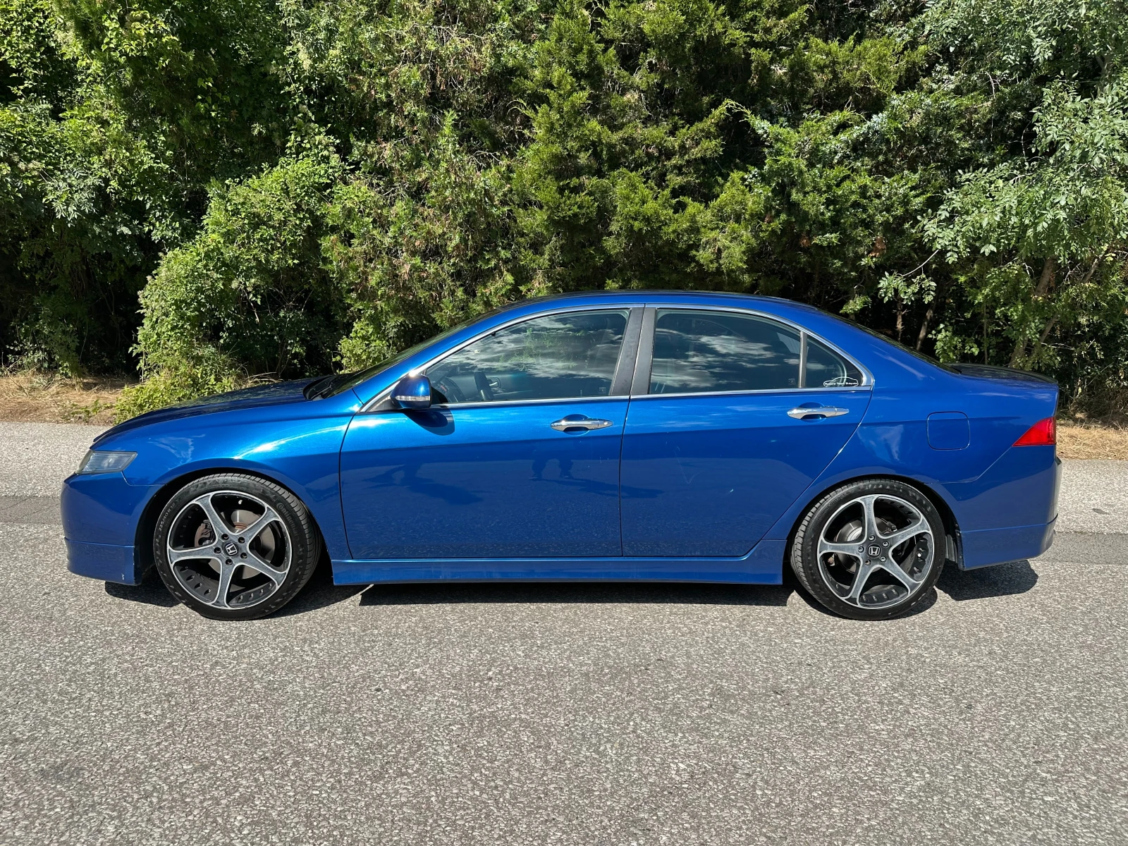 Honda Accord 2.4 i-VTEC Type S, снимка 2 - Автомобили и джипове - 56021892