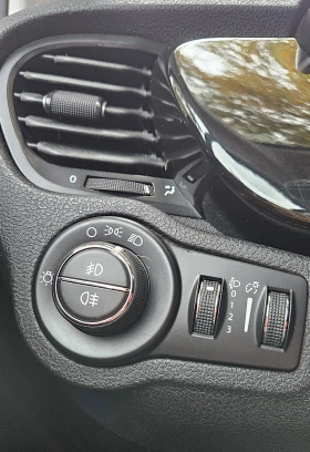 Fiat 500X 1.6 D обслужена, снимка 12