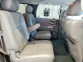 Toyota Sequoia ПОДГРЕВ* КАМЕРА* КЕЙЛЕС* LANE* ASSIST, снимка 11