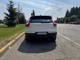 Volvo XC40, снимка 6