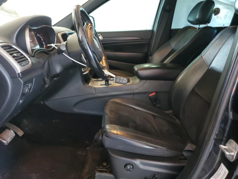 Jeep Grand cherokee Laredo / Навигация / КОЖА / Hill Assist /  , снимка 7 - Автомобили и джипове - 52191454