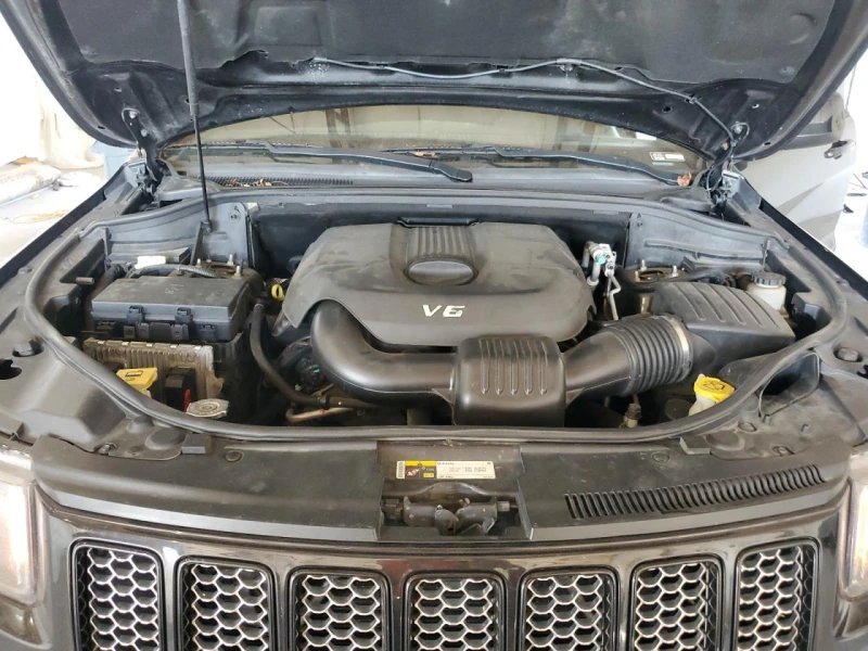 Jeep Grand cherokee Laredo / Навигация / КОЖА / Hill Assist /  , снимка 12 - Автомобили и джипове - 52191454