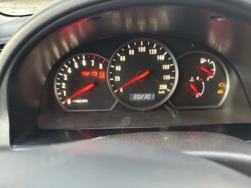 Suzuki Grand vitara 2.0 128 к.с ГЪРЦИЯ !, снимка 12 - Автомобили и джипове - 52776266