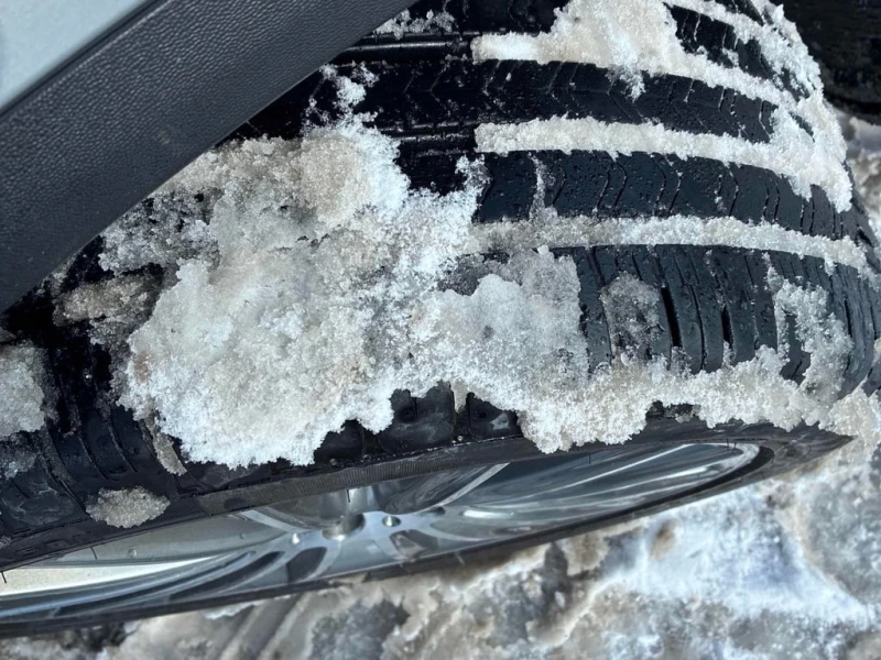 Mercedes-Benz GLC AMG 43  CARFAX, снимка 9 - Автомобили и джипове - 53447564