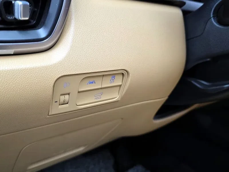 Kia Sorento 2.2 4Wd Prestige - САМО 30% АВАНС!, снимка 14 - Автомобили и джипове - 55474396