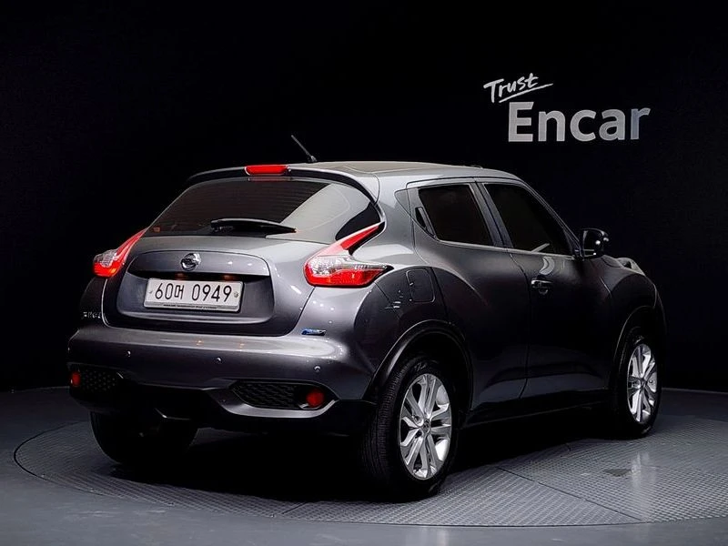 Nissan Juke 1.6 mr16 Automatic, снимка 2 - Автомобили и джипове - 55776241