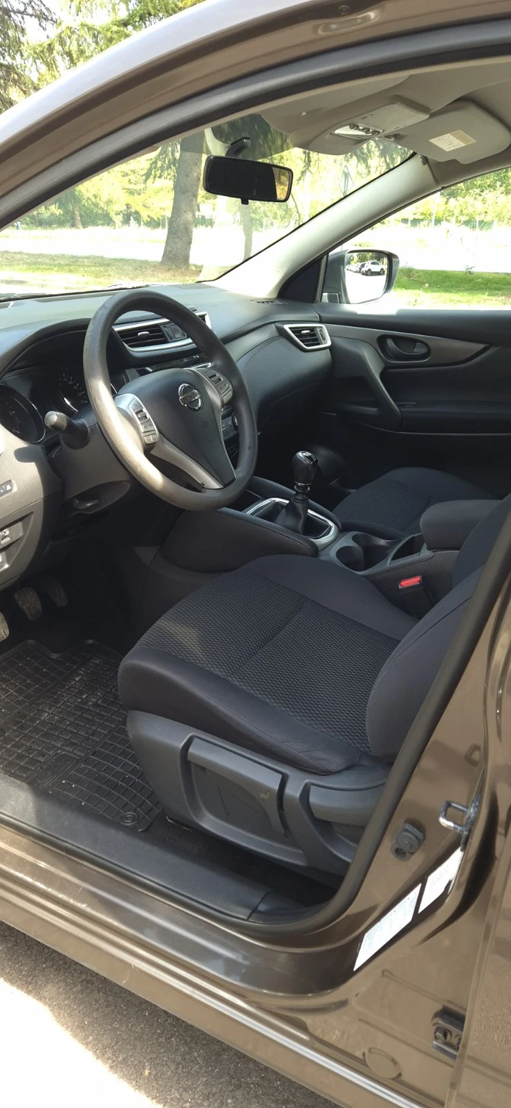 Nissan Qashqai, снимка 5 - Автомобили и джипове - 56582398