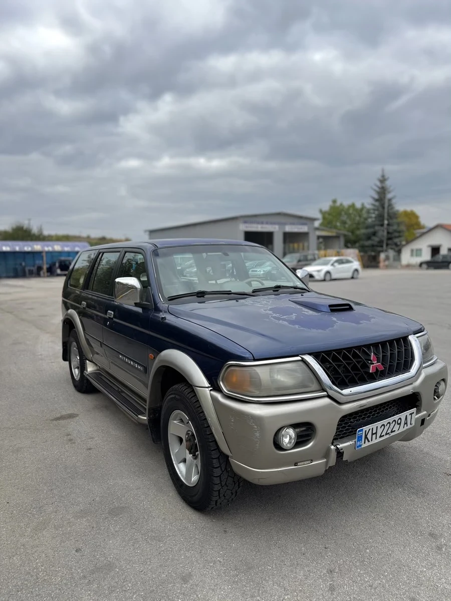 Mitsubishi Pajero sport 2.5 tdi, снимка 1