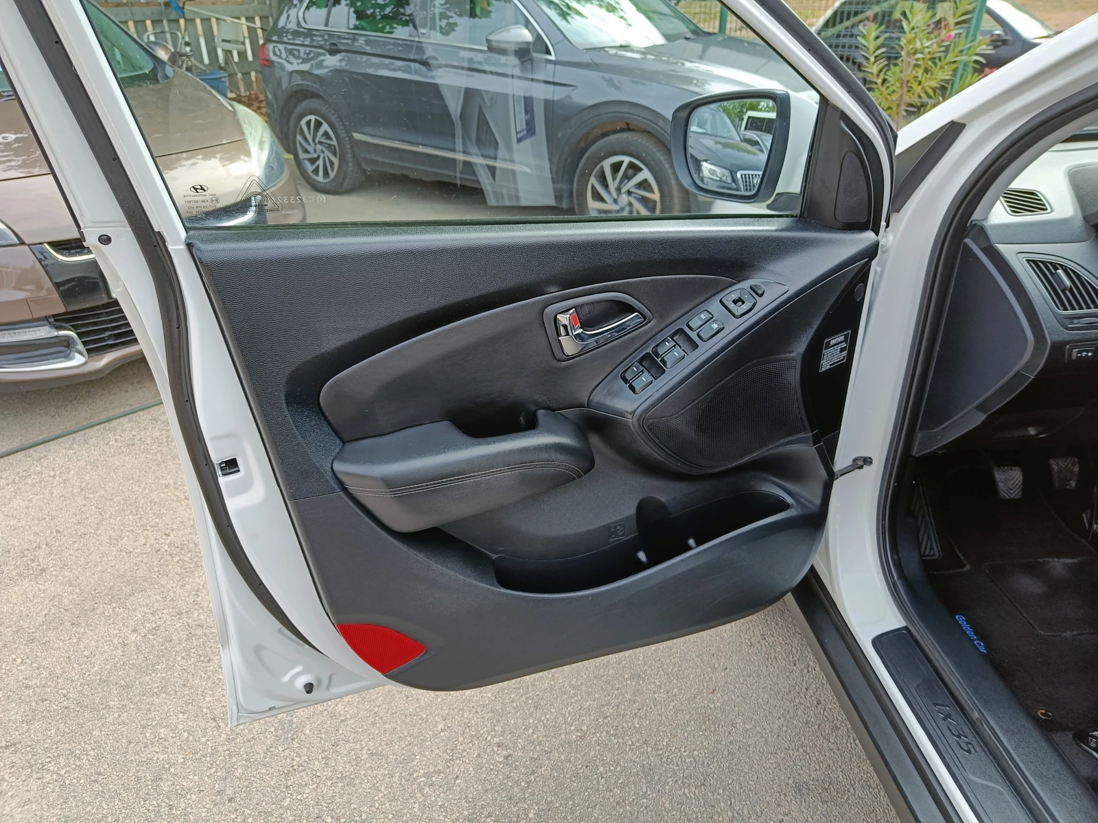 Hyundai IX35 1.7 BARTER 136 - изображение 10